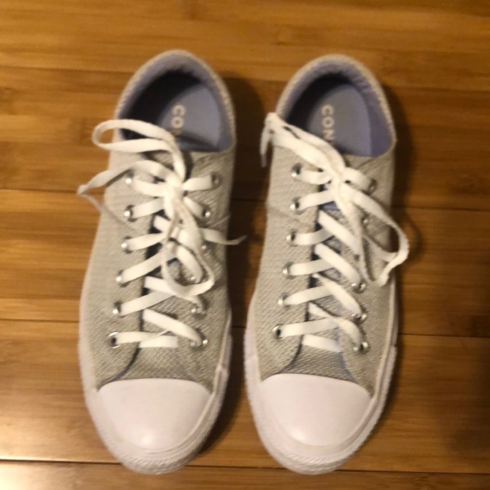 Converse All Star Chuck Taylor Madison purple and white women’s size 10 sneakers